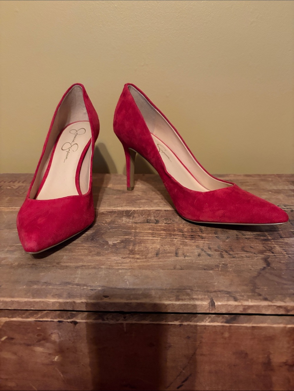Jessica Simpson Red Pointed-Toe Suede Pumps - Picture 2 of 8